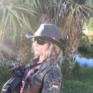 Meet your Posher, Jacqulyn